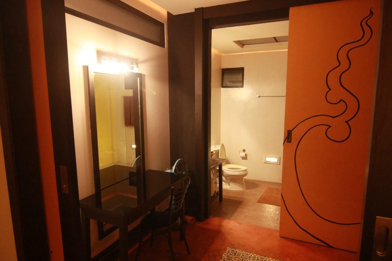 6 Tower Apartamento *